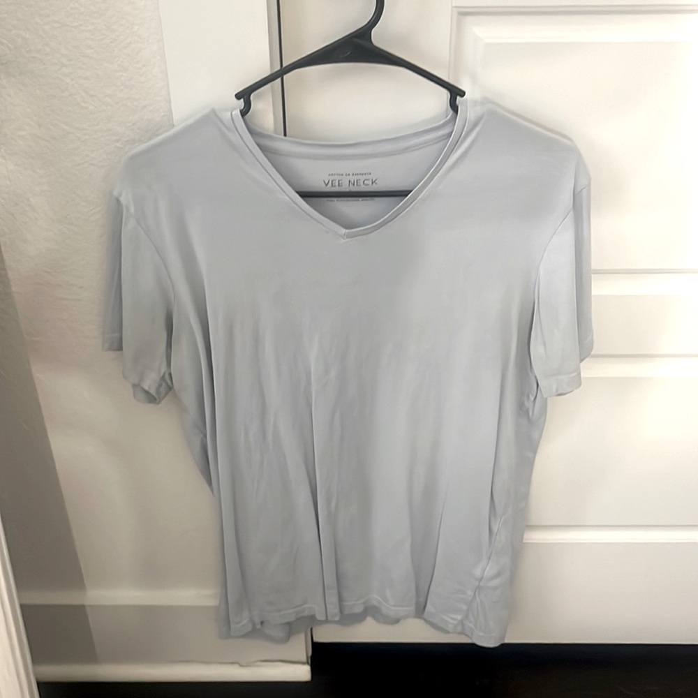 Cotton on Light blue v neck t shirt bundle
